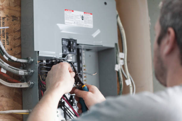 Best Electrical Outlet Installation and Repair  in Milwaukee, WI